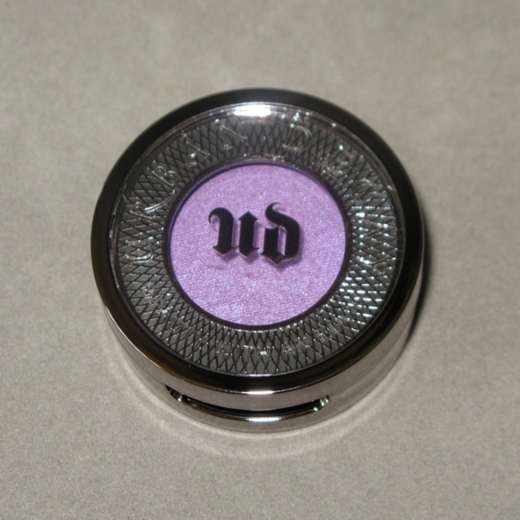 Urban Decay XX Vintage Eyeshadow in Acid Rain ONLY - Picture 1 of 4